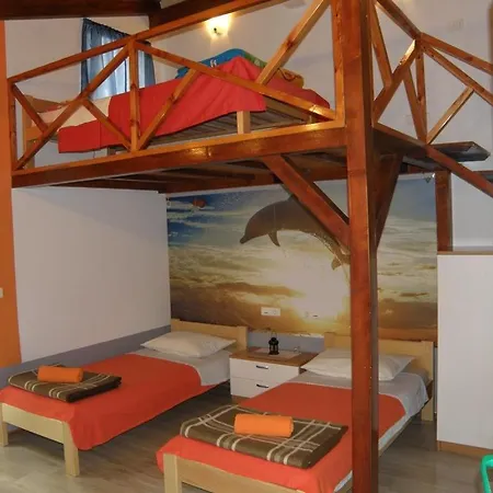 With A Parking Space - 15330 شقة *